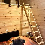 Holzhaus Baerenhoehle Am Wald Und *