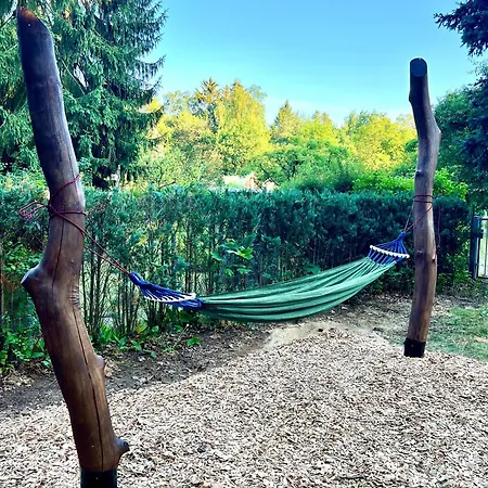 Holzhaus Bärenhöhle Am Wald Und *