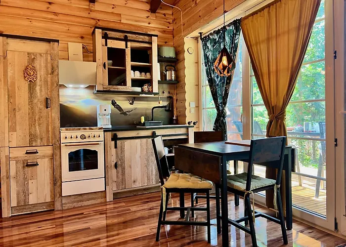 Holzhaus Bärenhöhle Am Wald Und Ferienhaus Neuruppin