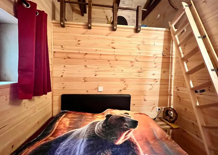 Ferienhaus Holzhaus Bärenhöhle Am Wald Und *