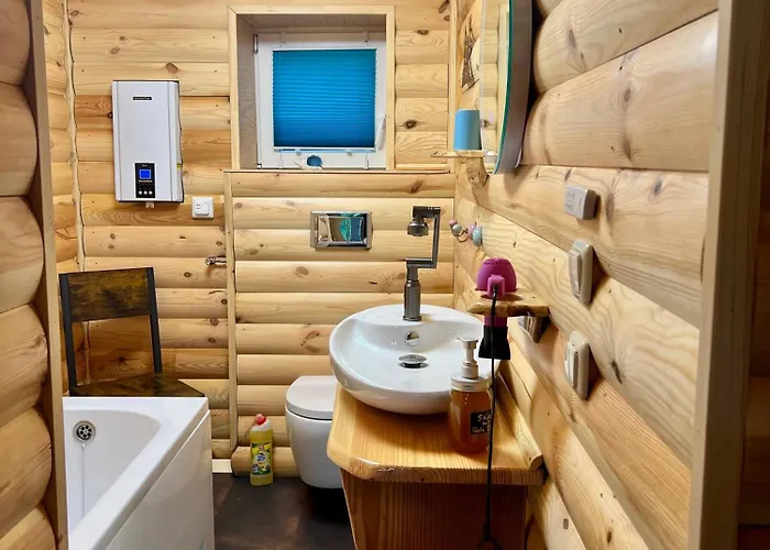 Ferienhaus Holzhaus Bärenhöhle Am Wald Und Neuruppin