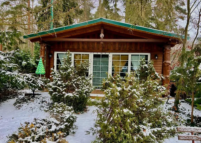 Holzhaus Bärenhöhle Am Wald Und Ferienhaus